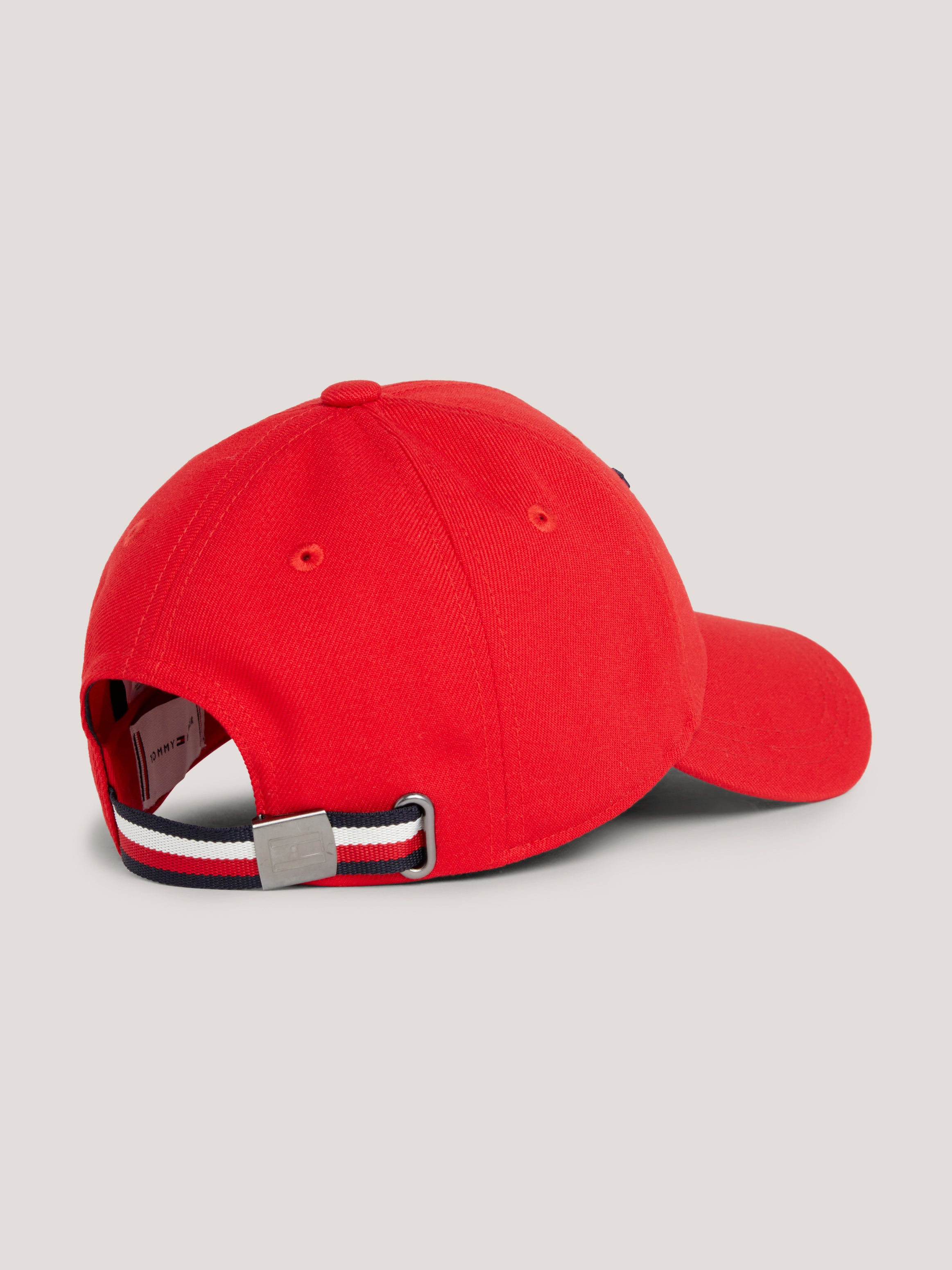 Montreal Water Repellent Flag Logo Cap FIERCE RED