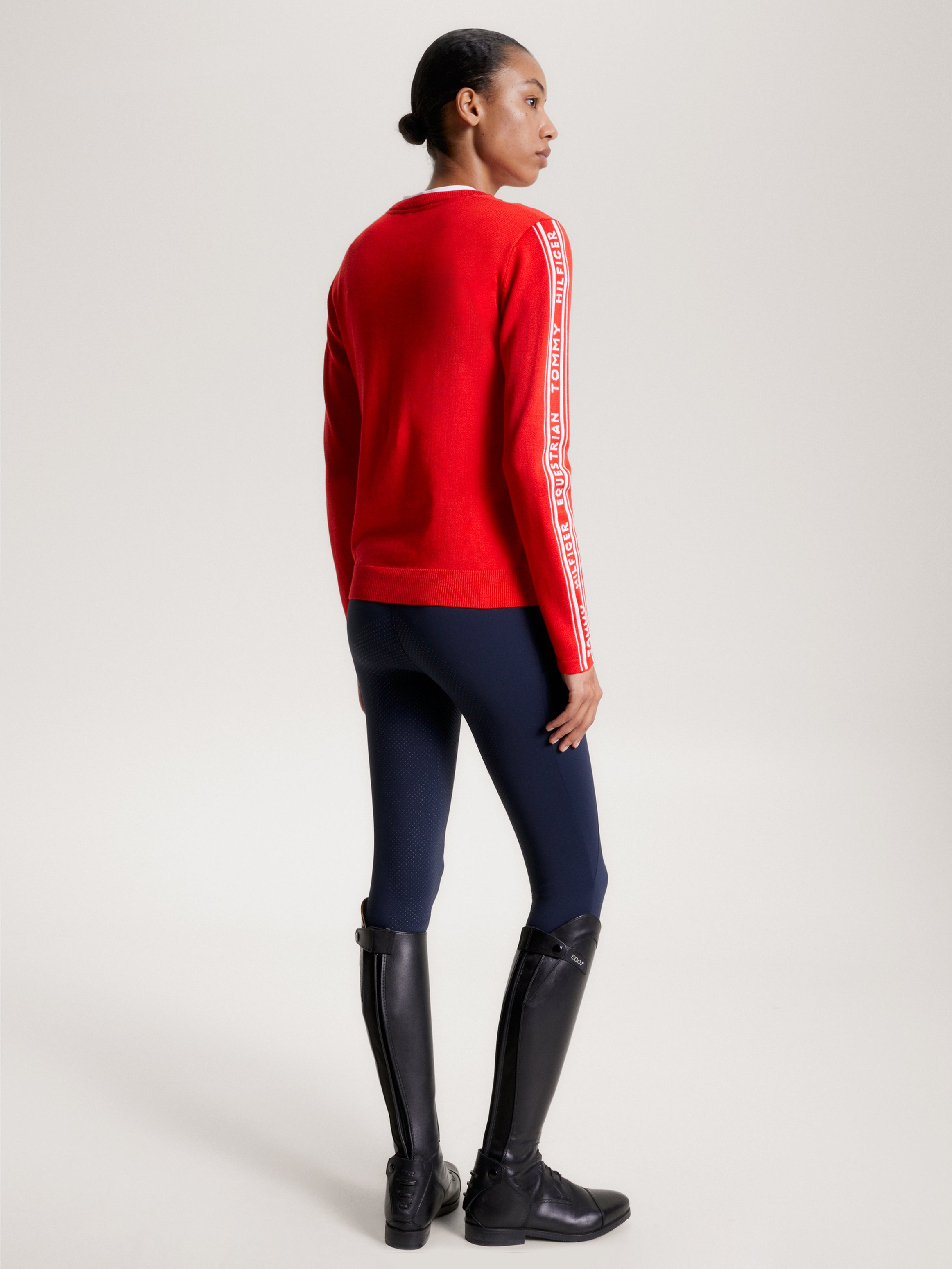 Seattle Jacquard Logo Sweater FIERCE RED