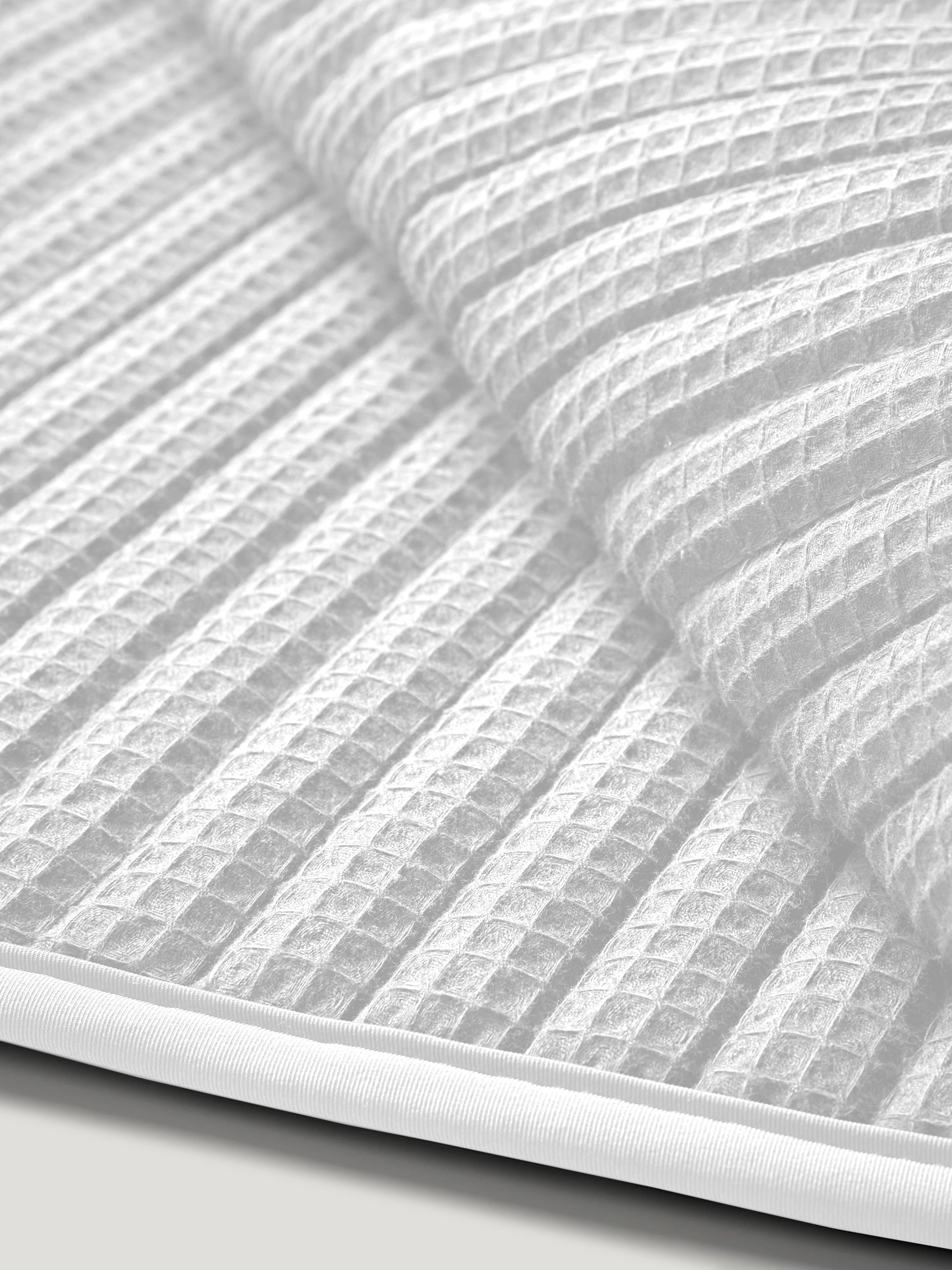 Upstate Dressage Saddle Pad OPTIC WHITE